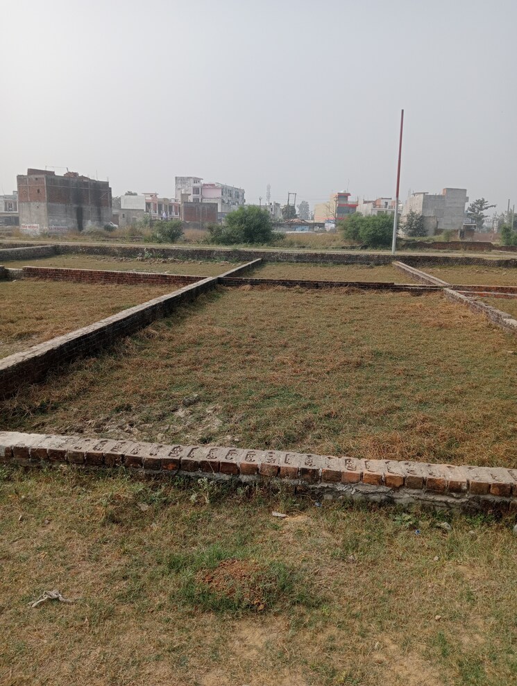 undefined, taqtical-town  1250 Sq.Ft. Plot In Safedabad Lucknow 7866270