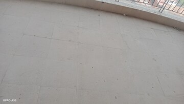Room in 3 BHK Apartment at Kesar Harmony, Kharghar – for Sale