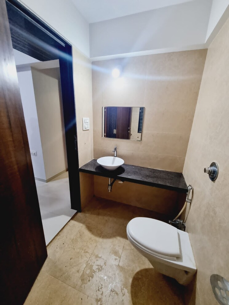 Attached Bathroom, shree-krishna-eastern-winds 1 Bedroom 434 Sq.Ft. Apartment In Kurla East Mumbai 7866669
