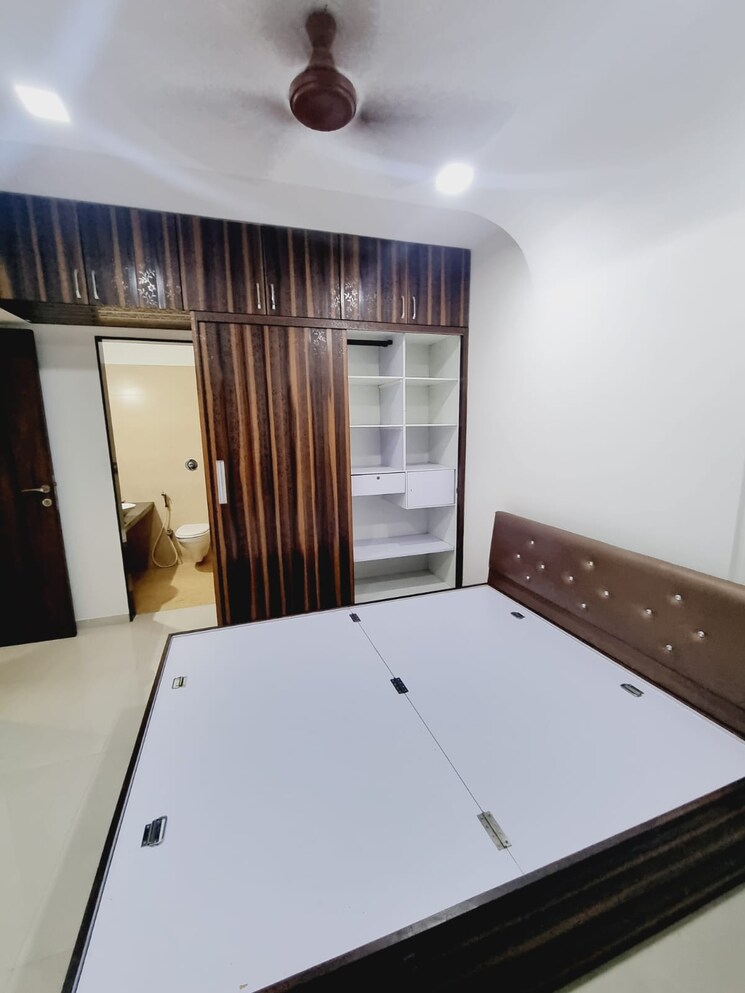Room, shree-krishna-eastern-winds 1 Bedroom 434 Sq.Ft. Apartment In Kurla East Mumbai 7866669