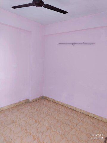 Room in 2 BHK Apartment at Auric Happy Homes, Sector 86 – for Sale