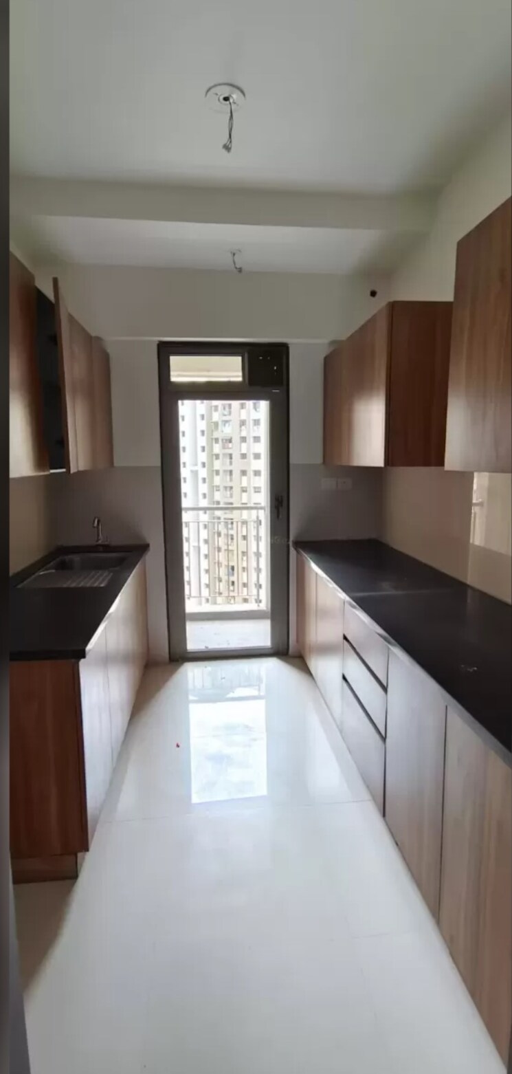 Kitchen, puranik-city 3 Bedroom 890 Sq.Ft. Apartment In Kasarvadavali Thane 7866865