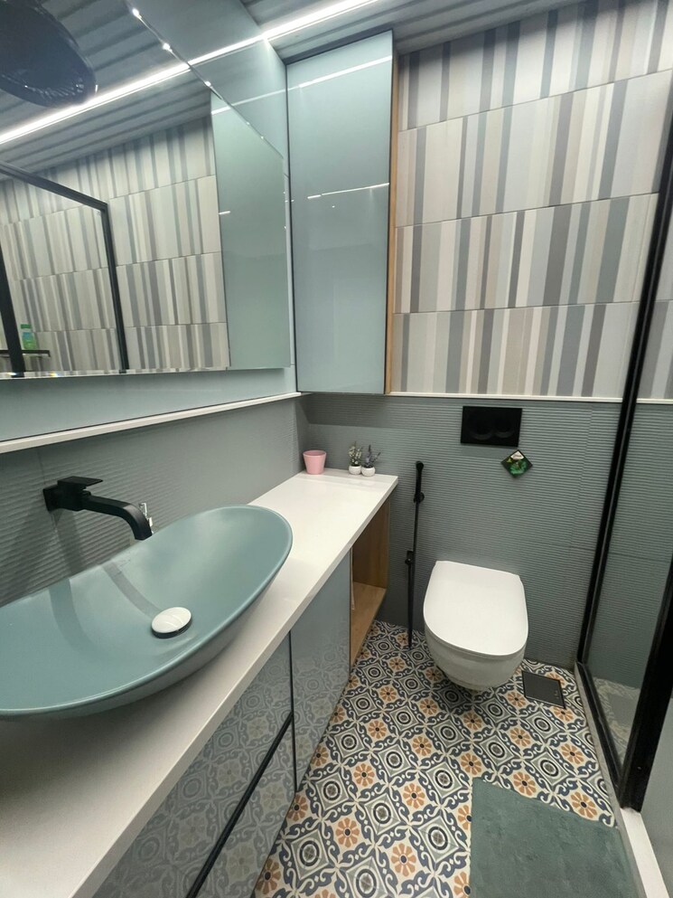 Attached Bathroom, hiranandani-powai-park 4 Bedroom 2200 Sq.Ft. Apartment In Powai Mumbai 7866872