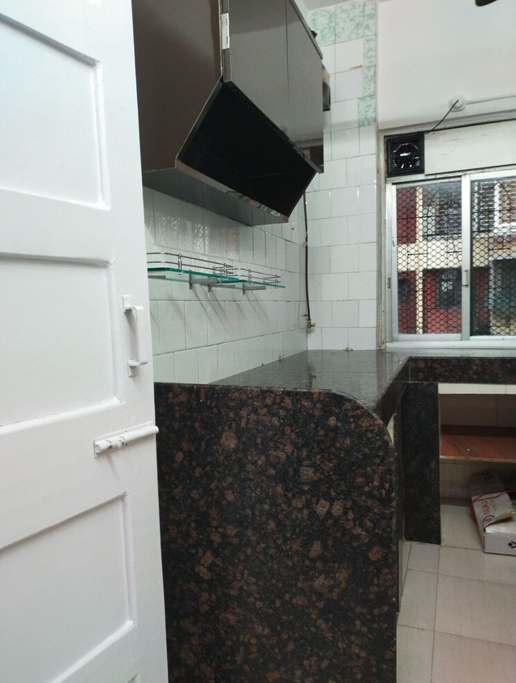 Kitchen, shree-ganesh-vashi-sector-26 1 Bedroom 500 Sq.Ft. Apartment In Vashi Sector 24 Navi Mumbai 7867191