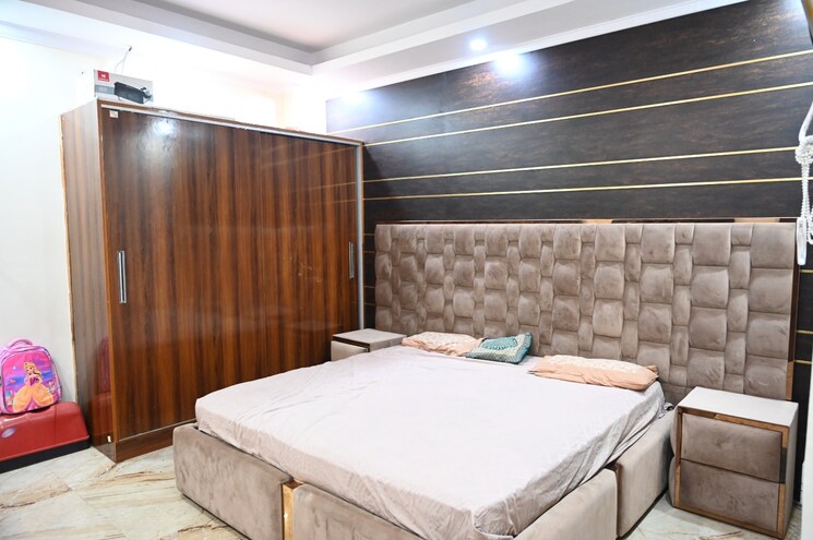 Bedroom, sector 89 3 Bedroom 250 Sq.Yd. Builder Floor In Sector 89 Faridabad 7867268