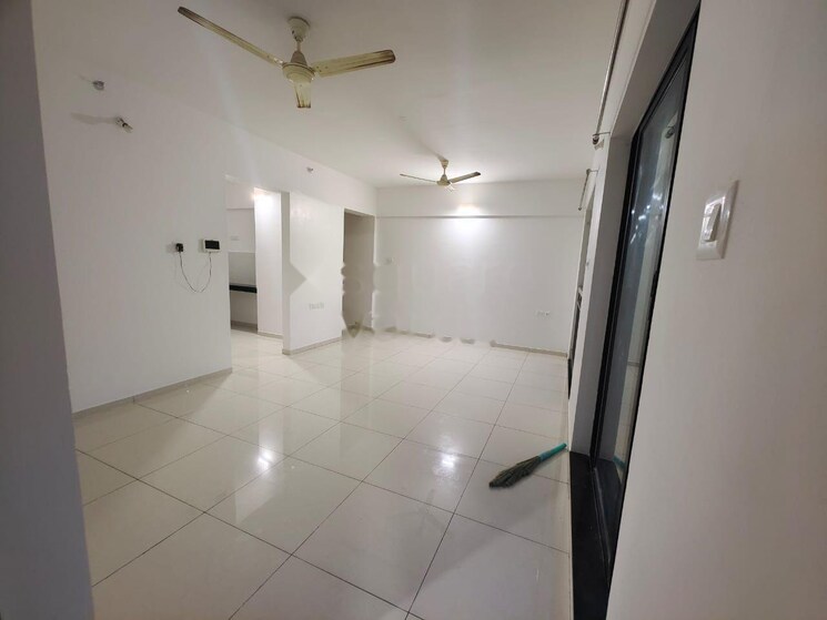 Room, pride-world-city-kingsbury 4 Bedroom 2100 Sq.Ft. Apartment In Charholi Budruk Pune 7867315