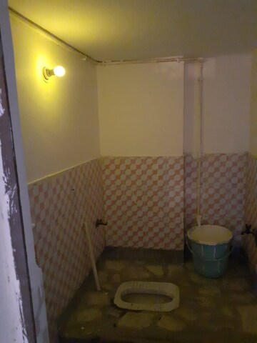 Bedroom in 2 BHK Builder Floor at Shastri Nagar – for Sale
