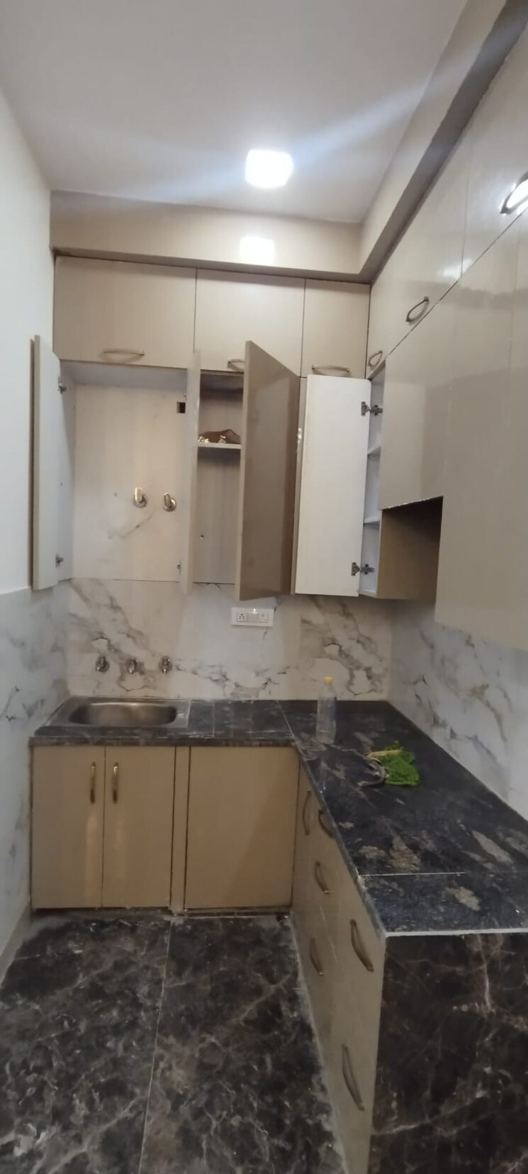 Kitchen, shastri nagar 2 Bedroom 450 Sq.Ft. Builder Floor In Shastri Nagar Delhi 7867568