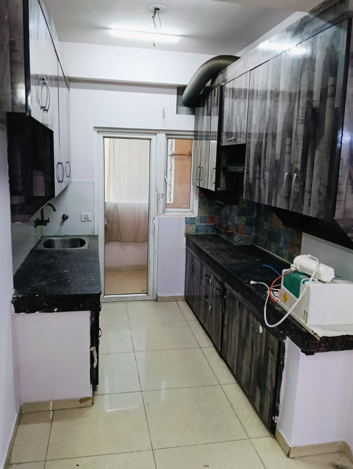 2.5 BHK Apartment For Sale in Paras Tierea