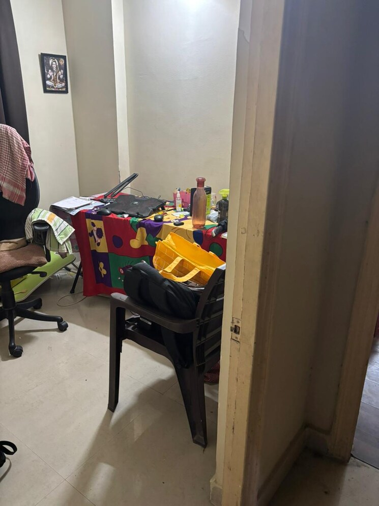 Master Bedroom, paras-tierea 2.5 Bedroom 1195 Sq.Ft. Apartment In Sector 137 Noida 7867561