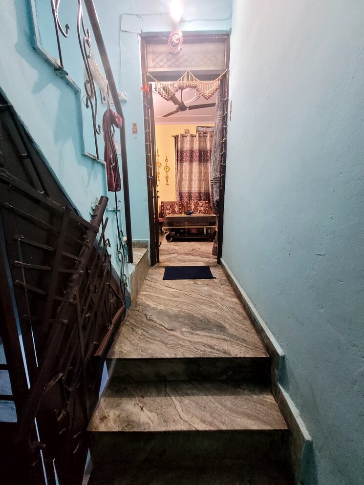 Balcony, shastri nagar 2 Bedroom 460 Sq.Ft. Builder Floor In Shastri Nagar Delhi 7867626