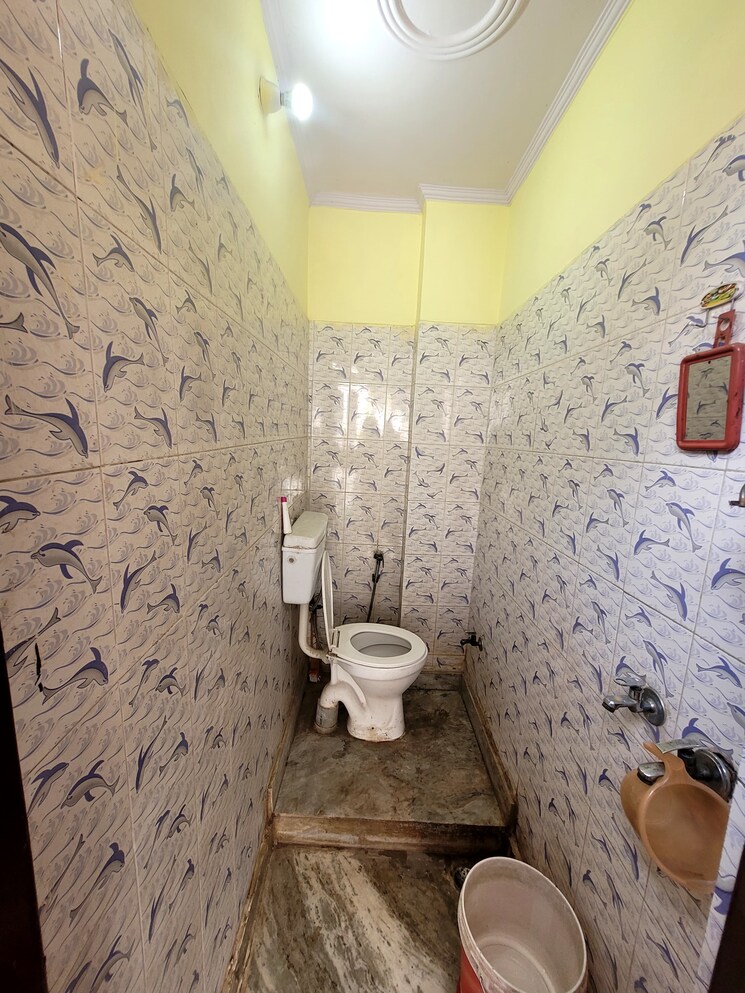 Bathroom, shastri nagar 2 Bedroom 460 Sq.Ft. Builder Floor In Shastri Nagar Delhi 7867626