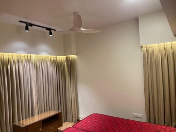 Bedroom in 3.5 BHK Apartment at Radius Imperial Heights, Goregaon West – for Rent