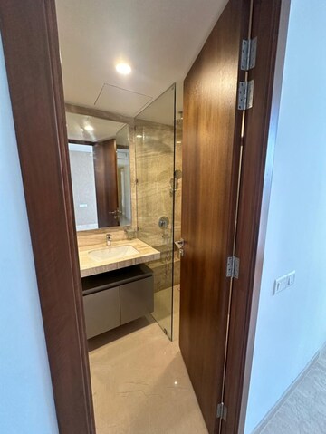 Bathroom in 4 BHK Apartment at Hiranandani Lake Encalve Glendale, Ghodbunder Road – for Sale