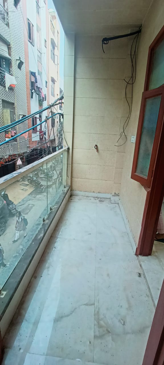 2.5 BHK Builder Floor For Sale in Shastri Nagar