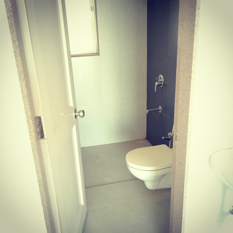 Bathroom, vijay-residency-phase-iii 3 Bedroom 1015 Sq.Ft. Apartment In Kavesar Thane 7867791