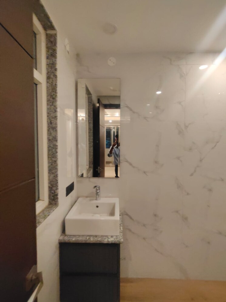 Bathroom, ansal-sushant-lok-i 3 Bedroom 280 Sq.Yd. Builder Floor In Sector 43 Gurgaon 7867899