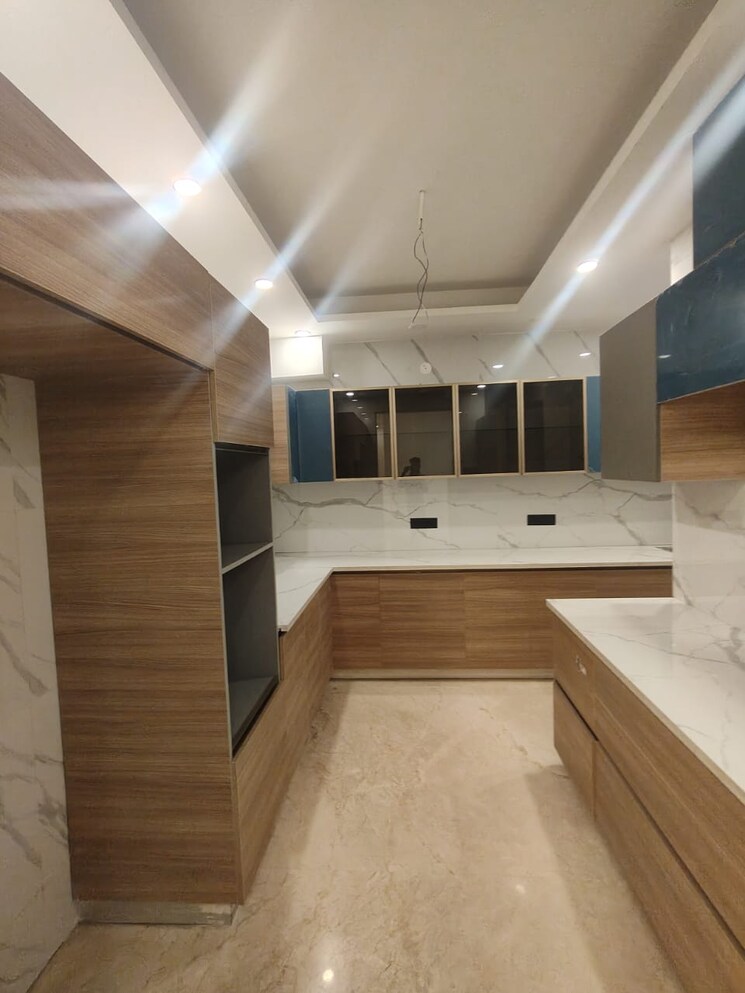 Kitchen, ansal-sushant-lok-i 3 Bedroom 280 Sq.Yd. Builder Floor In Sector 43 Gurgaon 7867899