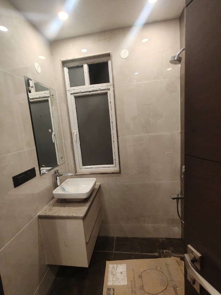 Bathroom, ansal-sushant-lok-i 3 Bedroom 280 Sq.Yd. Builder Floor In Sector 43 Gurgaon 7867899