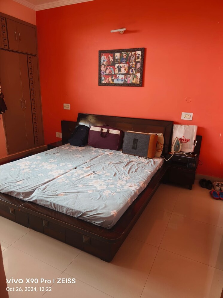 Master Bedroom, high ground 3 Bedroom 1800 Sq.Ft. Builder Floor In High Ground Zirakpur 7868035
