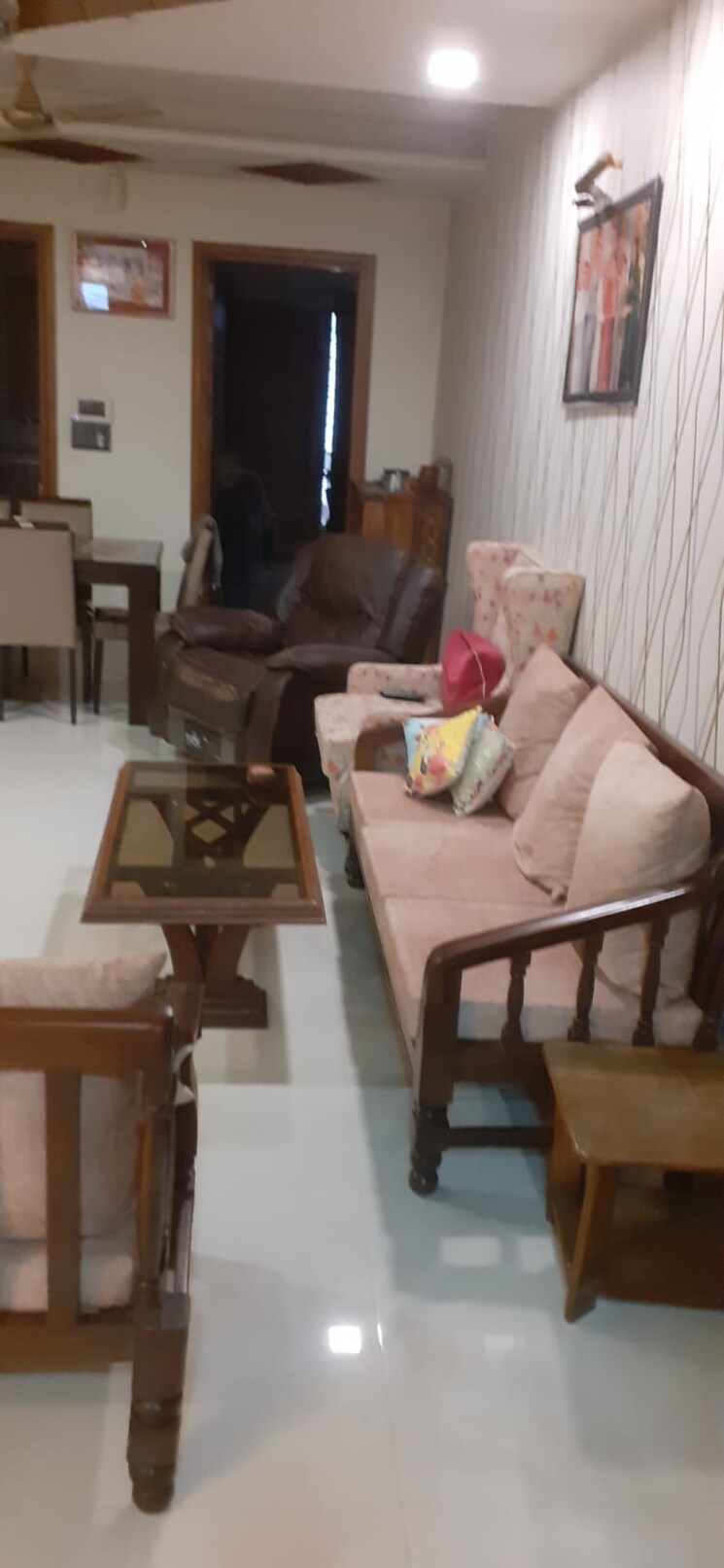 Living Room, bptp-park-central 4 Bedroom 319 Sq.Yd. Builder Floor In Sector 85 Faridabad 7868164