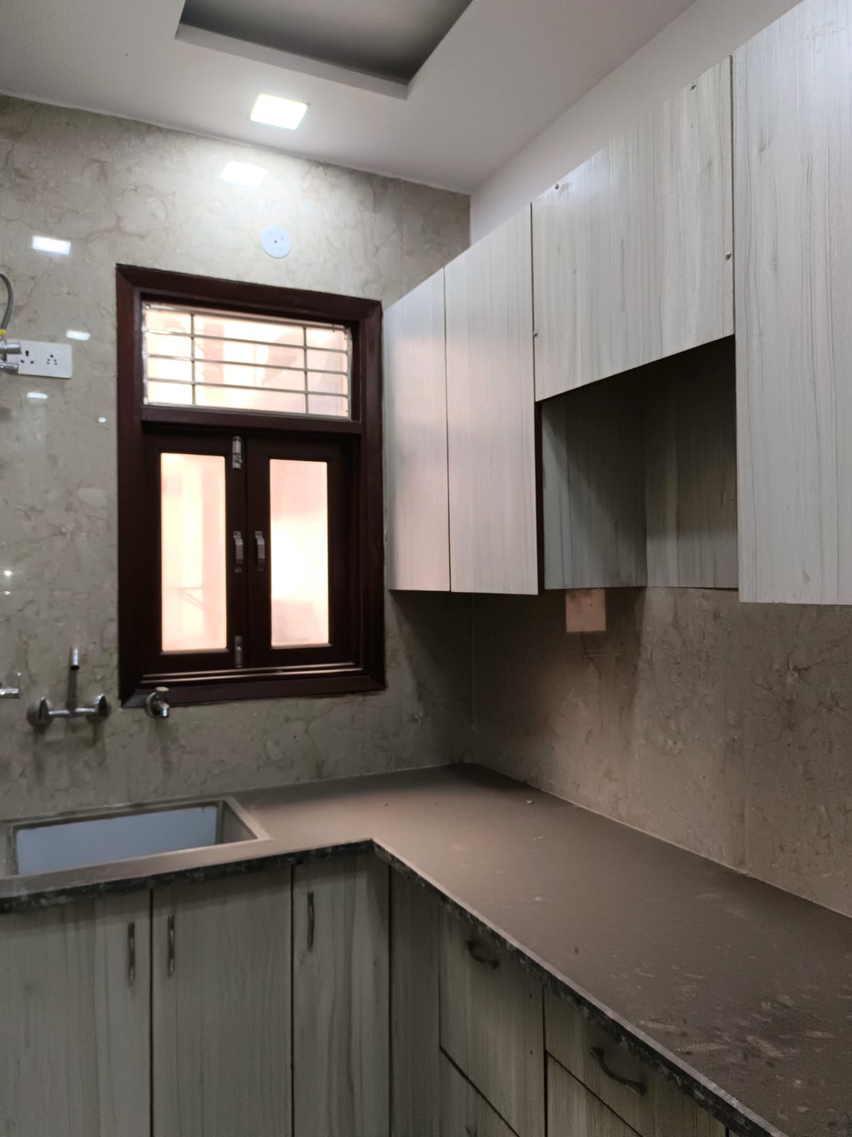 2 BHK Builder Floor For Sale in Rohini Sector 6
