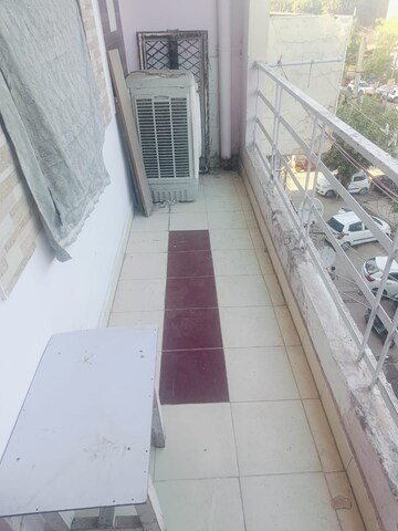 1 RK Builder Floor For Rent in Pitampura