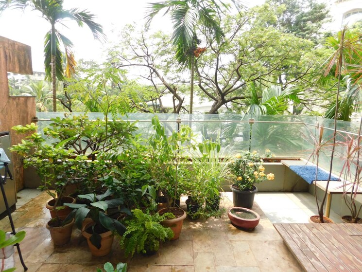 Garden, atharva-shagun 3 Bedroom 2000 Sq.Ft. Apartment In Vile Parle West Mumbai 7868347
