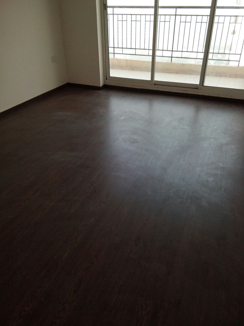 4 BHK + Servant Room Apartment For Sale in DLF Park Place