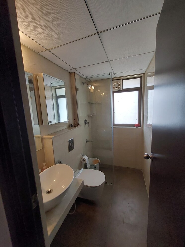 Bathroom, mahindra-lifespaces-vicino-a1-a2 2 Bedroom 667 Sq.Ft. Apartment In Andheri East Mumbai 7868511
