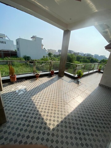 Balcony in 4 BHK Builder Floor at Ansal Sushant Golf city, Sushant Golf City – for Rent
