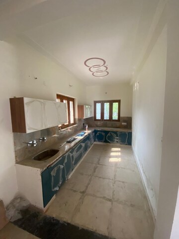 Kitchen in 4 BHK Builder Floor at Ansal Sushant Golf city, Sushant Golf City – for Rent