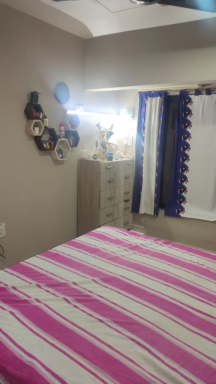 Master Bedroom, rizvi-silver-star 2 Bedroom 844 Sq.Ft. Apartment In Santacruz East Mumbai 7868651