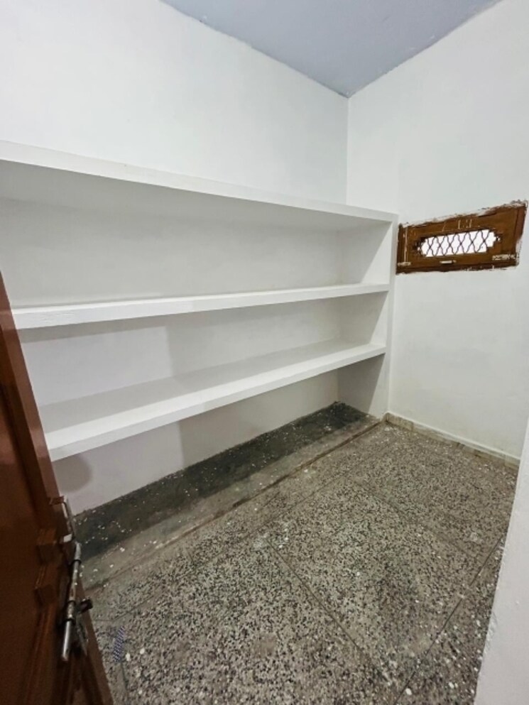 undefined, mahanagar 3.5 Bedroom 2800 Sq.Ft. Independent House In Mahanagar Lucknow 7868684