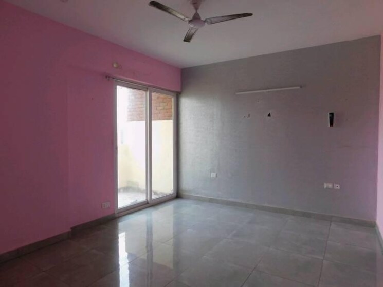 Room, saya-gold-avenue 4 Bedroom 2370 Sq.Ft. Apartment In Vaibhav Khand Ghaziabad 7868705