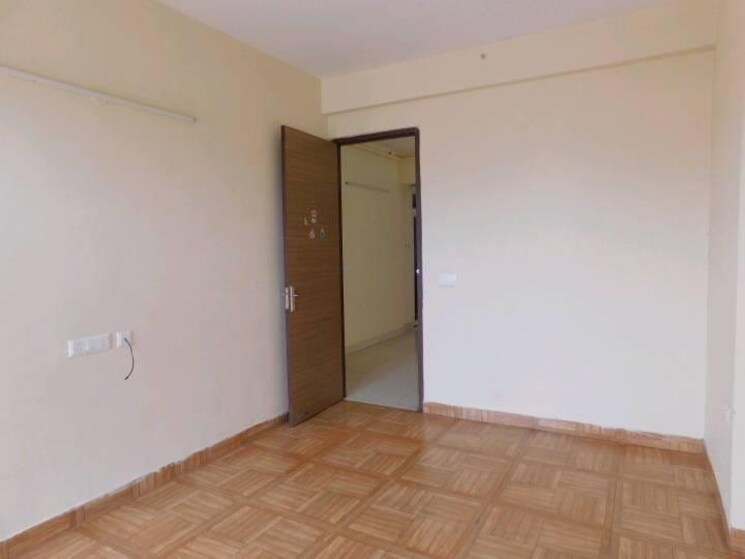 Room, saya-gold-avenue 4 Bedroom 2370 Sq.Ft. Apartment In Vaibhav Khand Ghaziabad 7868705