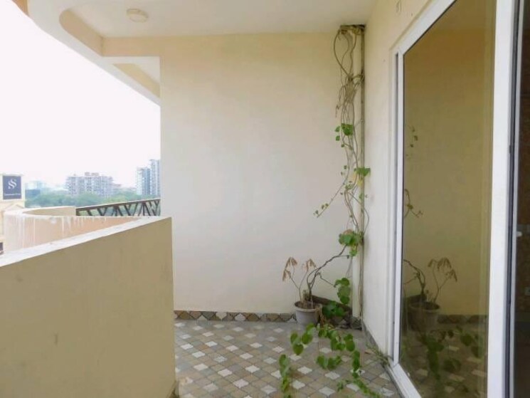 Balcony, saya-gold-avenue 4 Bedroom 2370 Sq.Ft. Apartment In Vaibhav Khand Ghaziabad 7868705