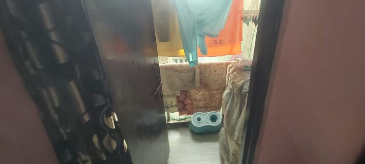 Bathroom, mayur vihar 1 1.5 Bedroom 450 Sq.Ft. Builder Floor In Mayur Vihar 1 Delhi 7868797