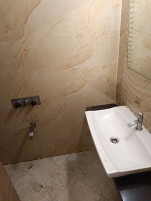 Bathroom in 2.5 BHK Apartment at Rattan Icon, Seawoods Sector 50 – for Rent