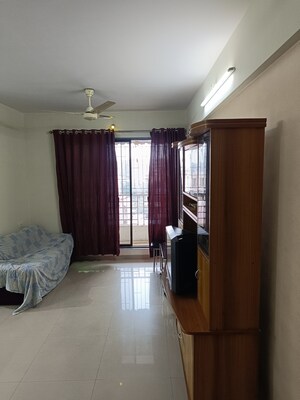 Master Bedroom in 3 BHK Apartment at L & T Seawoods Residences Phase 1 Part B, Seawoods – for Rent