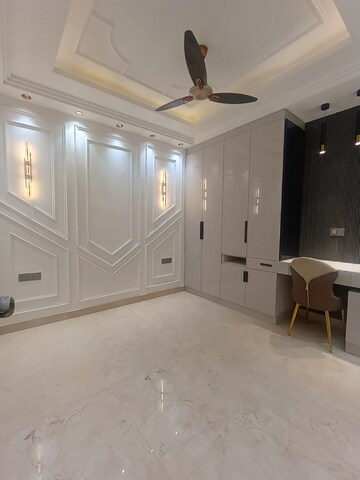 Master Bedroom in 3 BHK Builder Floor at Uttam Nagar West – for Sale