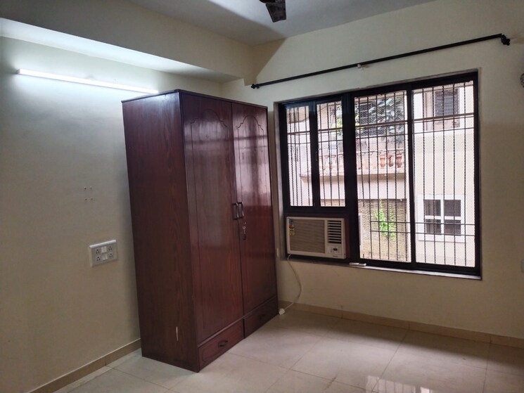 Room, sapna-chs-ghatkoper-west 1 Bedroom 500 Sq.Ft. Apartment In Ghatkopar West Mumbai 7868855