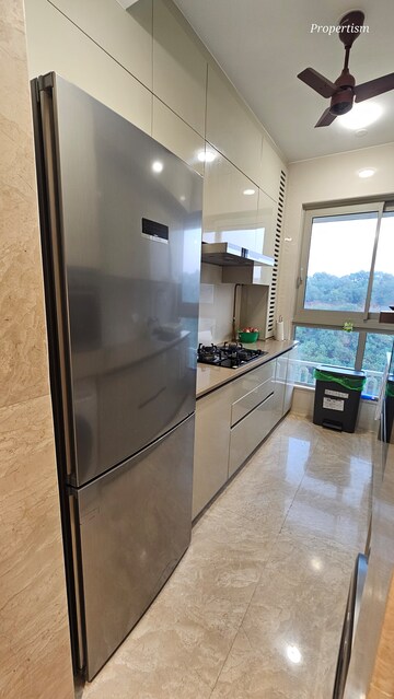 Furnished Amenities in 2 BHK Apartment at Hiranandani Castle Rock, Powai – for Rent
