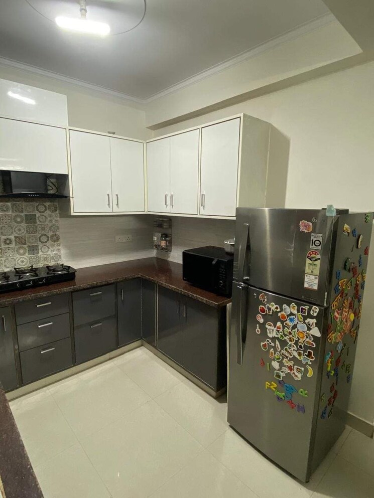 Kitchen, ip extension 3 Bedroom 1250 Sq.Ft. Apartment In Ip Extension Delhi 7868919