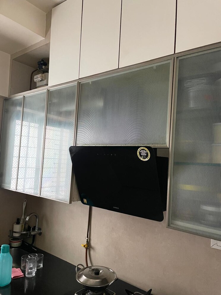 Master Bedroom, sai-darshan-building 2 Bedroom 600 Sq.Ft. Apartment In Kemps Corner Mumbai 7868928