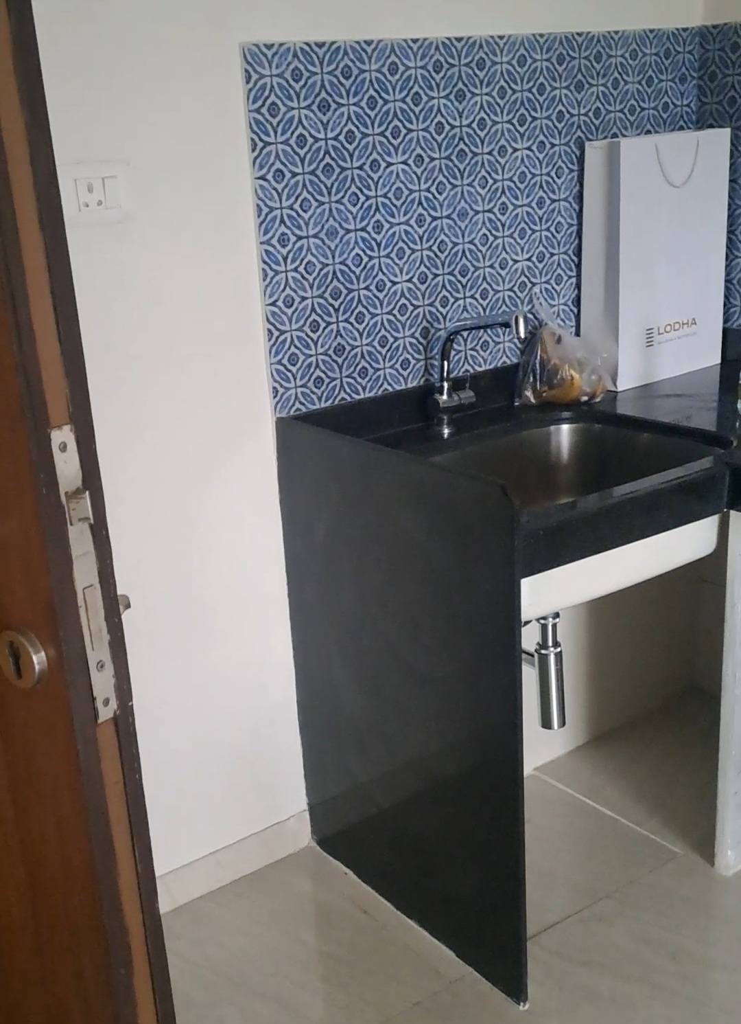 1 BHK Apartment For Sale in Lodha Crown Quality Homes