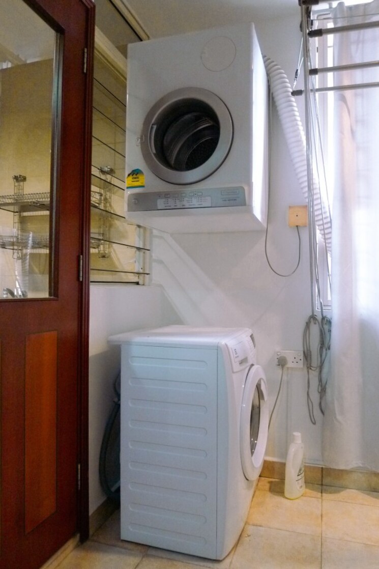 Bathroom, rustomjee-erika 2 Bedroom 850 Sq.Ft. Apartment In Bandra East Mumbai 7868970