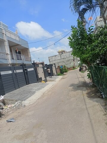  Plot – Exterior View View at Gomti Nagar - for Sale