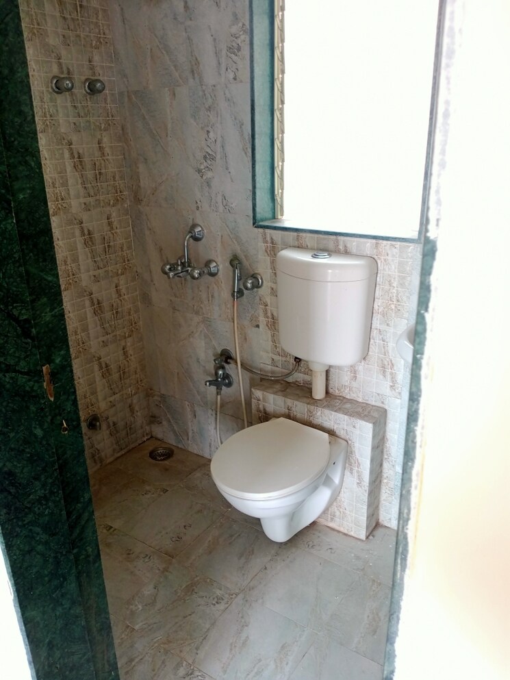 Bathroom, mohan-willows 2 Bedroom 1050 Sq.Ft. Apartment In Badlapur East Thane 7869137