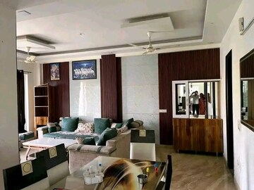 3 BHK Builder Floor For Rent in Sector 46